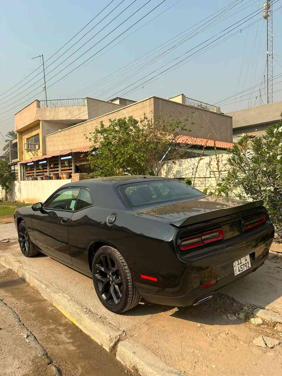 العبدة للبيع🖤
جالنجر Sxt 2022 
ماشيه 40 ميل
مواصفات الـ sxt المعروفه
حادثها خفيف موضح بالصور
واجتي بيها قطعتين كلير من امريكا
رقم بغداد الجديد
تحويل ثاني يوم
سيارة جديدة
مكاني بغداد حي البنوك
سعرها مناسب
بقية تفاصيل اتصل

‭☎️***********‬
