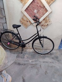 باسكل للبيع حجم 27 جديد لوك سعر 125 قفل يوجد توصيل مجاني 07722716079 م...