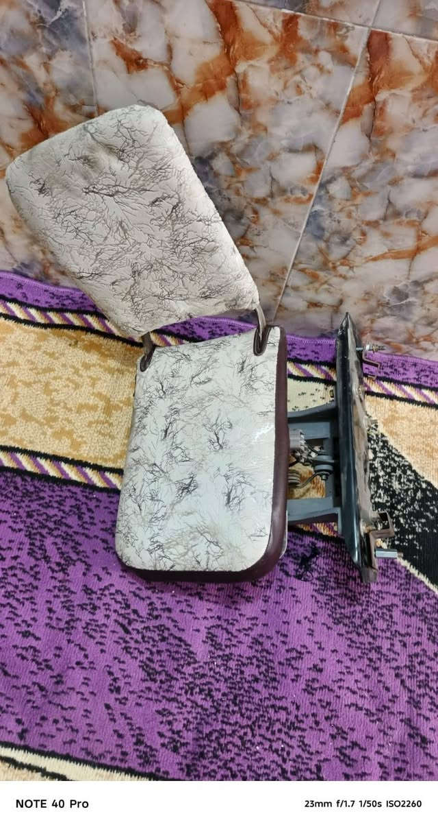 سلام عليكم للبيع كشن يرهم على جنبي عاليه على هايكر هايسه مكان بغداد جسر ديالى ***********
