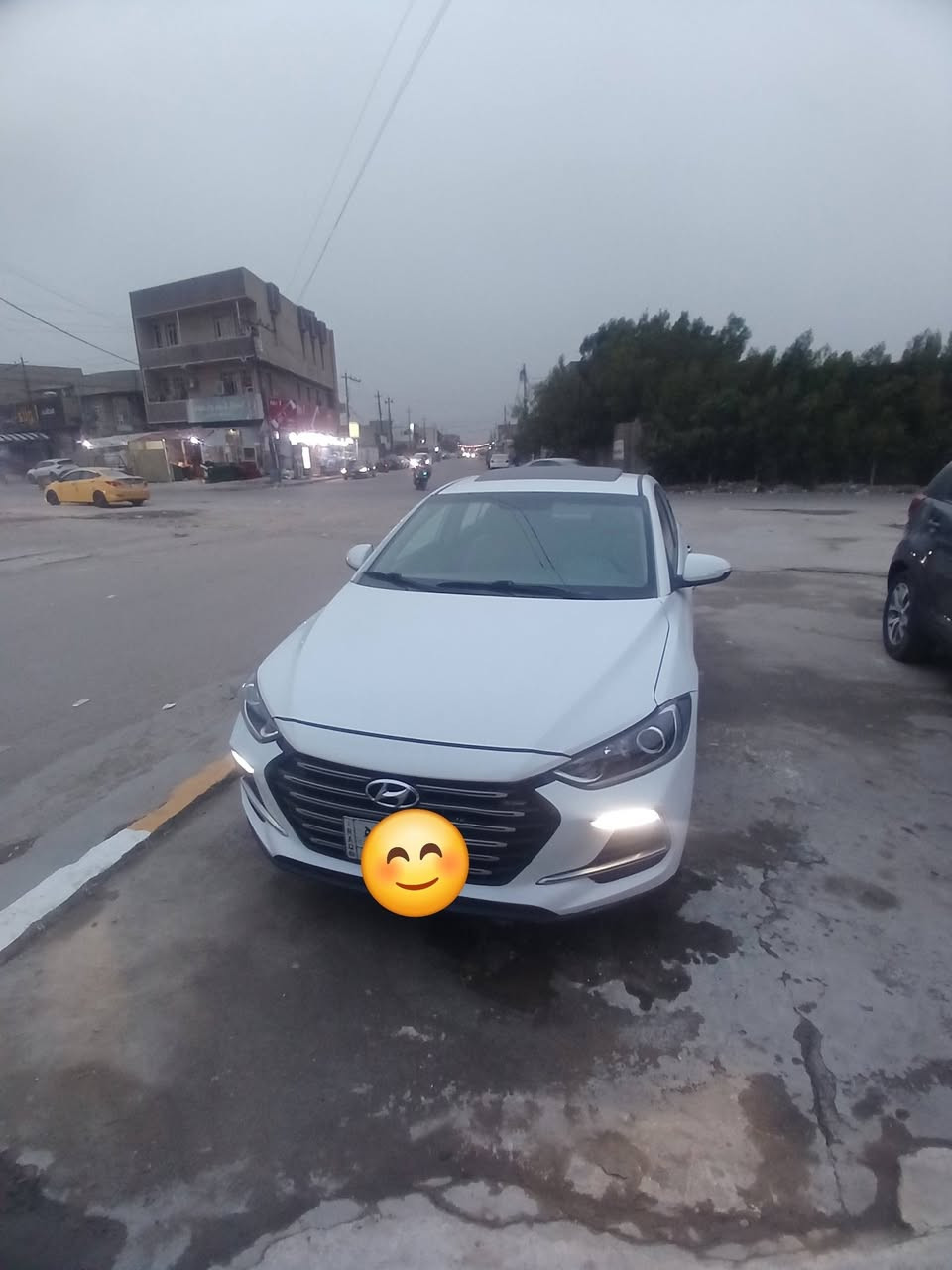 السلام عليكم النترا موديل ٢٠١٩ خليجي سوبر سياره رقم بغداد ويل كب ٥ حتى لسبير وياه تبريد قطعتين فتحه مري شفط سياره بيها تكمه بدون دواخل شويه بالقماره باب الصدر بيها صبغ نص بنيد وجاملغ تبديل بدون صبغ طخه بالحوض فقط سياره جديده مكينه وكير مكفولات جدد السعر ١٤٠ وهذا رقمي ***********
