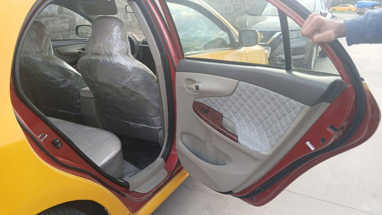 السلام عليكم ورحمة الله وبركاته كولار 20009محدثه ١٣
كير محرك بل شرط لا تنقيص و لا تبخير منضومه غاز وياه دفتر بانزين رقم دوالي الجديد تحوسل ثاني يوم السياره مشروع وطني ضراره الجمرلغ الخلفي بي شي قليل معجون و عندي جمرلق السكن بي ضرار السياره تسارت صدر تدفه تبريد خير من الله جاهزه من كلشي ربع ما ذب عليه المكان كركوك حي النصر هذا رقمي *********** 
الي يريد يتصل و يدلل ١١٠ سعره و بيه مجال
