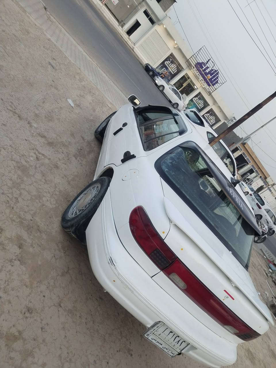 كيه سيفيه رقم صلاح الدين مشروع وطني موديل موديل 1993 مصبوغه حزام مسمكره كير ومحرك شرط سعر 28 وبيهه مجال قليل ***********
