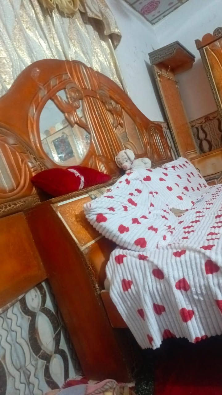 السلام عليكم قرفه كويتيه لبيع سعر مناسب 325 وبيها مجال قليل مكان سفوان ***********
