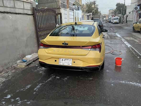 السلام عليكم النتره للبيع مع صور الحادث بمريكا وسونر وضربه بالجاملغ الخلفي مودل ٢٠٢١. السعر ١٤٧ ورقه 
*********** للاستفسار
