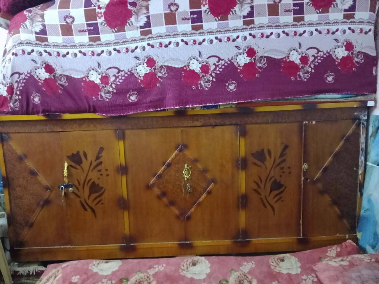 سلام عليكم  المنضد ابو 6 بيبان 200 وبيه مجال وثاني ابو اربع بيبان 250 وبيه مجال


**إذا كنت صاحب هذا الإعلان وتريد حذفه لأي سبب، رجاءا أرسل رسالة إلى الدعم الفني**