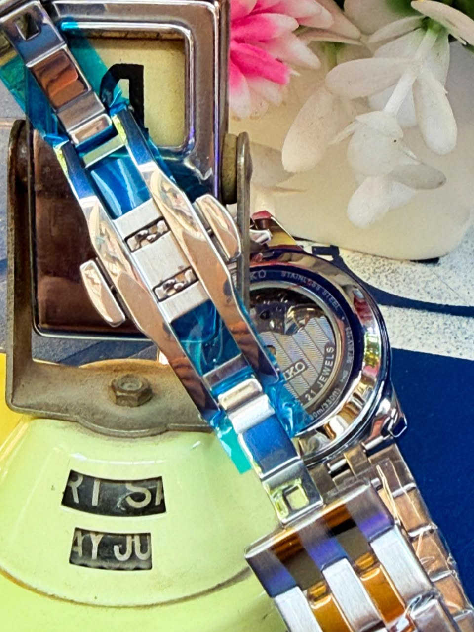 سيكو اوتوماتيك تكويك + حركة يد

السعر 40 الف 

قطر 41 ملم 

زجاج معدني 

مكينة مختومة كشف يابانية 21 💎

سير من الستلس استيل مطعم روز ذهبي. 

يتوفر توصيل لكل العراق 

واتساب ***********
