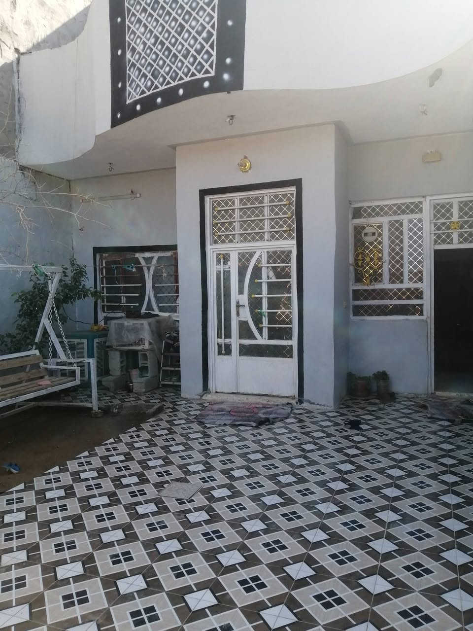 بيت ١٤٠ متر قاطين حي العباس الاستفسار ***********
