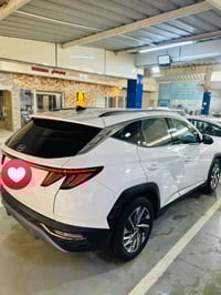 توسان • ٢٠٢٤ • ٢٠٠٠ سي سي