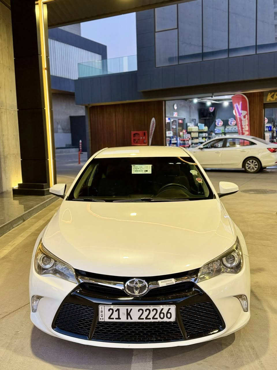 CAMRY 2017 SE
‎***********  واتساب
***********
‎کامری مودیل2017  امرکی لون ابیض ،ماشیة58 میل،حجم محرک2500, 4 سلندر 
 ،
بس نص جاملخ خلفی صبغ  بدون  دواخل بدون ارباگ بدون حالوب ، بدون بدل حطا بارد مابی سیارە حیل حیل حلوة،سنویە جدید حتــــی 2029نفس یوم تحویل حاضر٢سویج بیلادی موجود سبیر ما انزل،تاقم إطارات یوکوهاما بیلادی،مکان سیارة سلیمانیة
‎مواصفات معروفة
‎شاشة
‎تحکمات ستیرن
‎ستة ایرباگ
‎مرایا ئیشارة و کهرباء
‎تحدید سرعة
‎گیر محرک تاقم صدر تاقم ایطارات کل جدید سیارە مابی 
ای نقس
‎سعر :167  $ شویە بی مجال
صورە صونر موجود + 4T1BF1FK2HU399077
*********** واتساب
