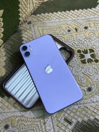 آيفون ١١ ٢٥٦ • شاشة أصلية • بطارية ٧٤%