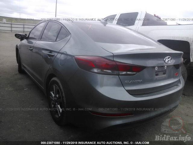 النترا وارد امريكي 2017 اللون نفطي
حادث بنيد وراجع نفسة
مواصفات شاشة كاميرا  ابل كار بلي انظمة قيادة كروس سرعة
بدون صبغ بدون تبديل ليبل واحد
ماشية 109 ميل
مازدات جدد وعدسات LED
كير ومكينة وكهربائيات ع وضع الشركة
باتري وصدر وطخم تاير اصلي جديد
بيهة طخة بالعراق اباب الصدر ترجع بارد
ربع دينار متصرف عليهة غير طخة الباب
سعرهة 123 وبيهة مجال
بغداد الكرخ
***********
