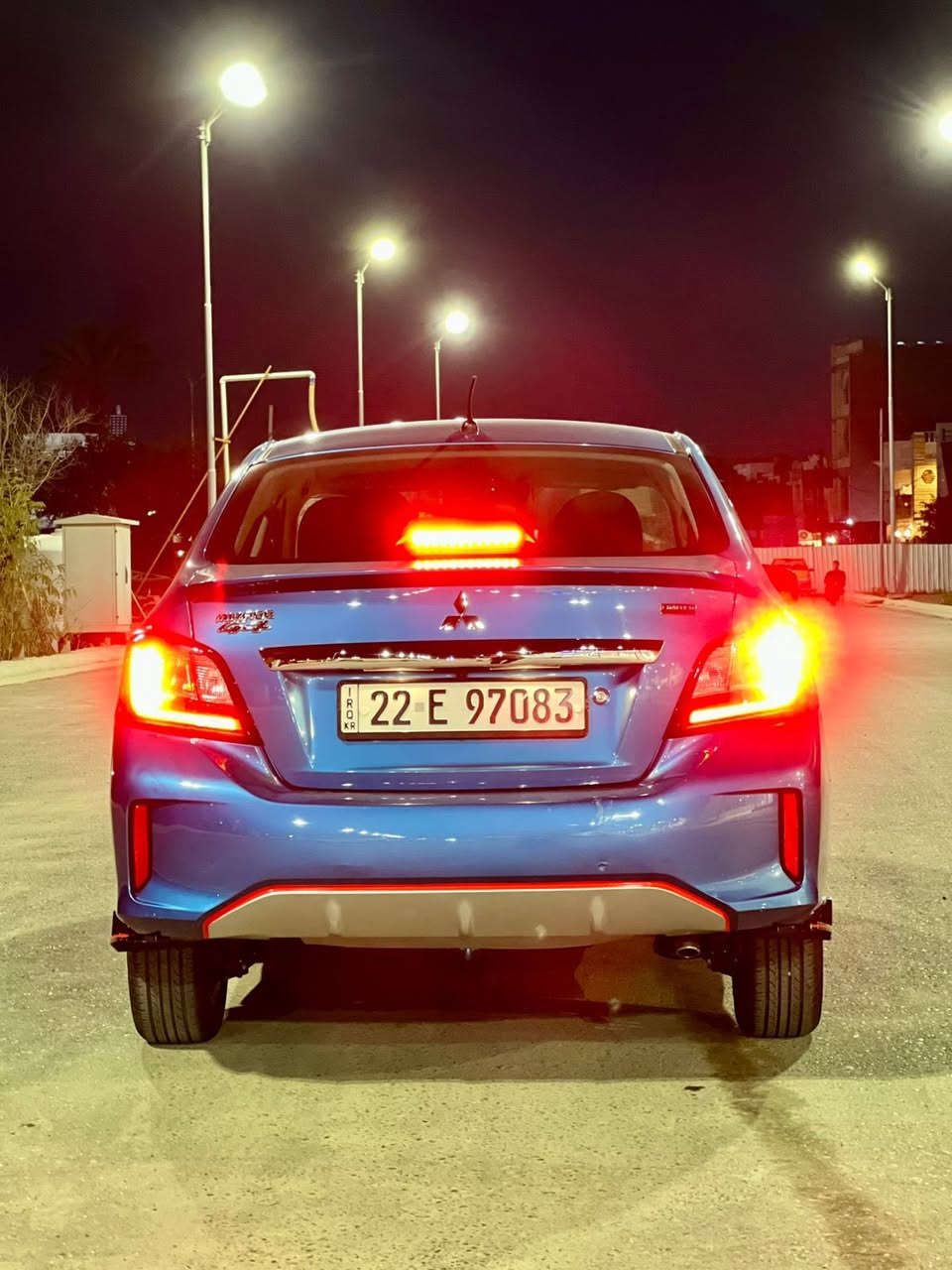 ميتسيبوشي ميراج G4 موديل 2024 ماشية 3 الاف لون مميز فئة Limited Edition
ميراج 2024 ماشية 3 الاف بعدها بوضع الشركة حادث بسيط جدا جاملغ امامي وربع باب يعني بچم كبس بلادي وبيها سونار ايرباك بردة فقط رقم اربيل بأسمي سنوية لل 2030 رقم وهزة وسنوية جديد المواصفات

محرك 1200 اقتصادي ونشط جدا 

نظام قيادة ايكو وسبورت 

شاشة وكامرة 

رادار امامي 

مانع تصادم 

ويل كب حجم 15 انج 

8 ايرباك 

بك لايت LED 

كشافات امامية 

تبريد لمس بيانو 

دوسات رياضية 

كت رياضي 

السيارة جديدة سبير منازل العدة والكتلوكات كاملة والسنوية بأسمي تريد تحويل او وكالة اني حاضر مكان السيارة بغداد وللأتصال ***********
