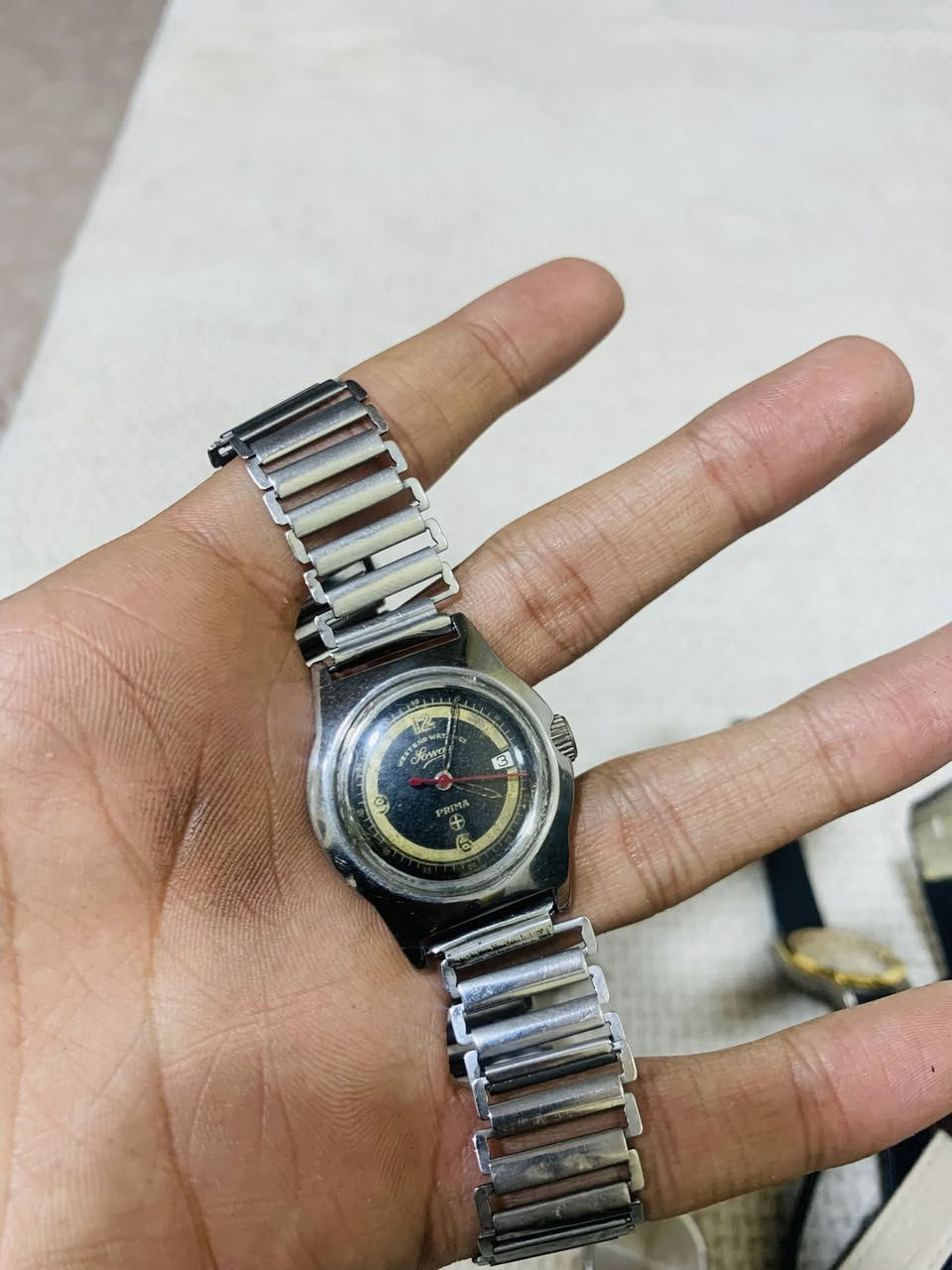 سلام عليكم ساعات ساعه ابيعهم سايكو ثنين  وفنتج ٣ والبقيه ماركات عاديه مكاني بغداد متوفر توصيل


**إذا كنت صاحب هذا الإعلان وتريد حذفه لأي سبب، رجاءا أرسل رسالة إلى الدعم الفني**