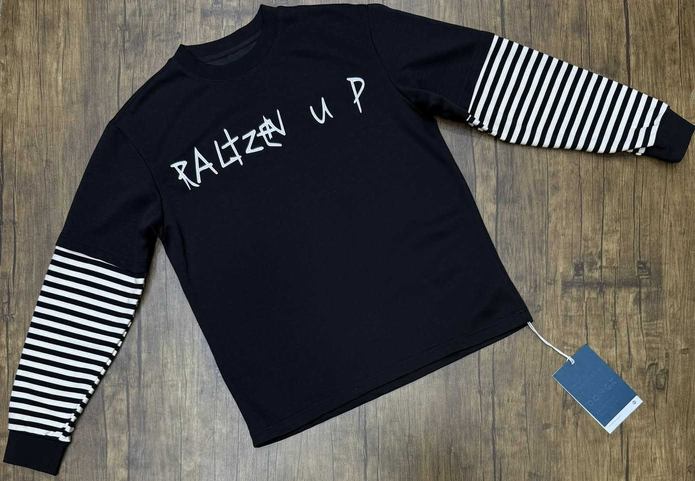 يارب ….🙏  جديييد 🆕

بدي شتوي حلقة فلات خامه قطن اصلي  💯

موديل شبابي قالب هاڤ موديل مختلف وبس يمنا 🔥

☎️📱/ ***********
