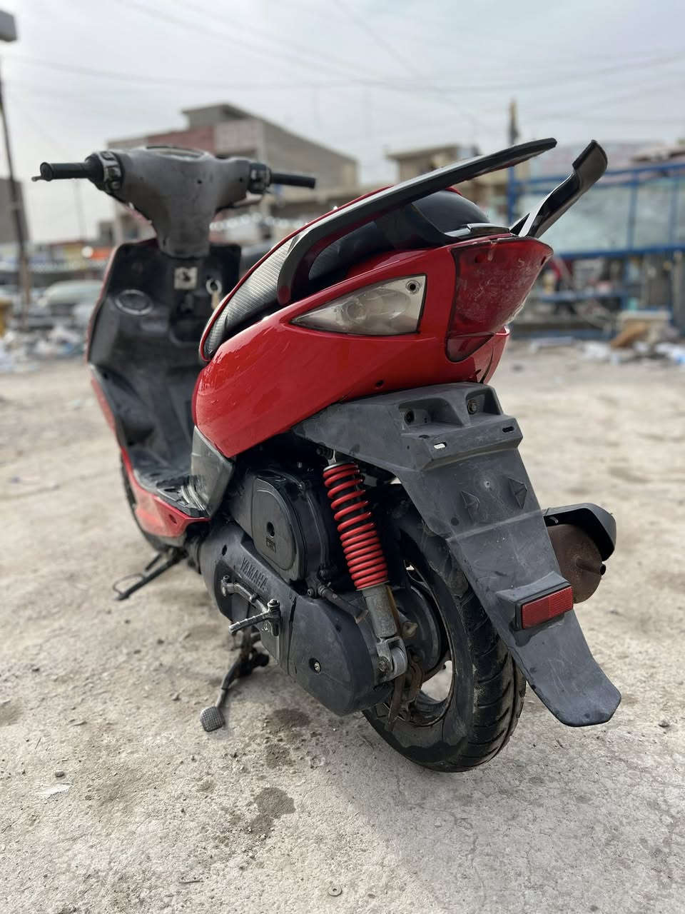 سلام عليكم دراجة مضلع كامله مكمله كهربائية  بوشه49 شلعه أو معدل سعر 450او بيه مجال بسيط ***********
