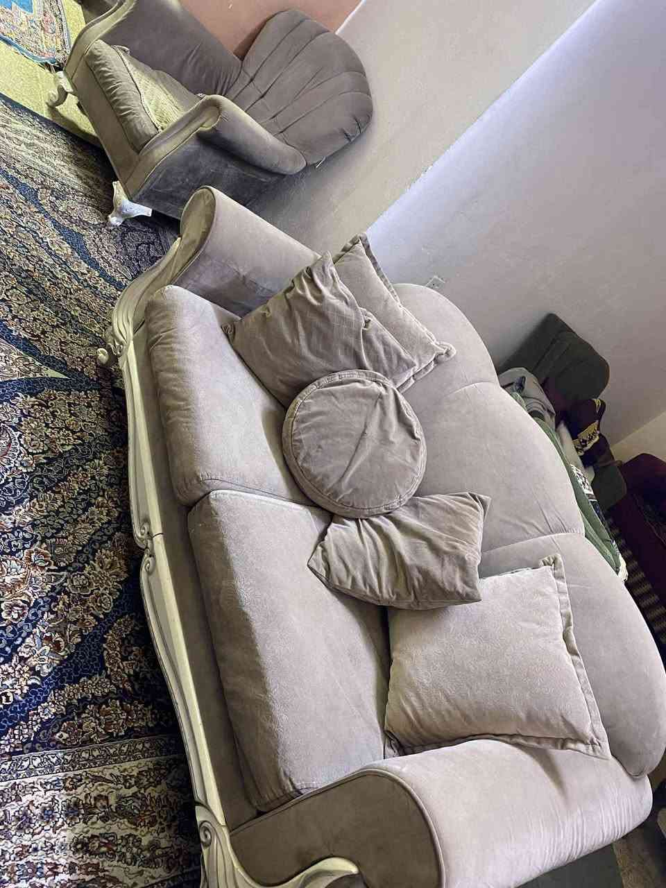 تخم تركي مودرن كلاسك عشر مقاعد
من القند   ماخذته  ب30ورقة 

اريده ب400الف 
شراي تعال خاص 
رجاءا موشراي لاتكسر بحلال الناس

 المكان زيونه


**إذا كنت صاحب هذا الإعلان وتريد حذفه لأي سبب، رجاءا أرسل رسالة إلى الدعم الفني**