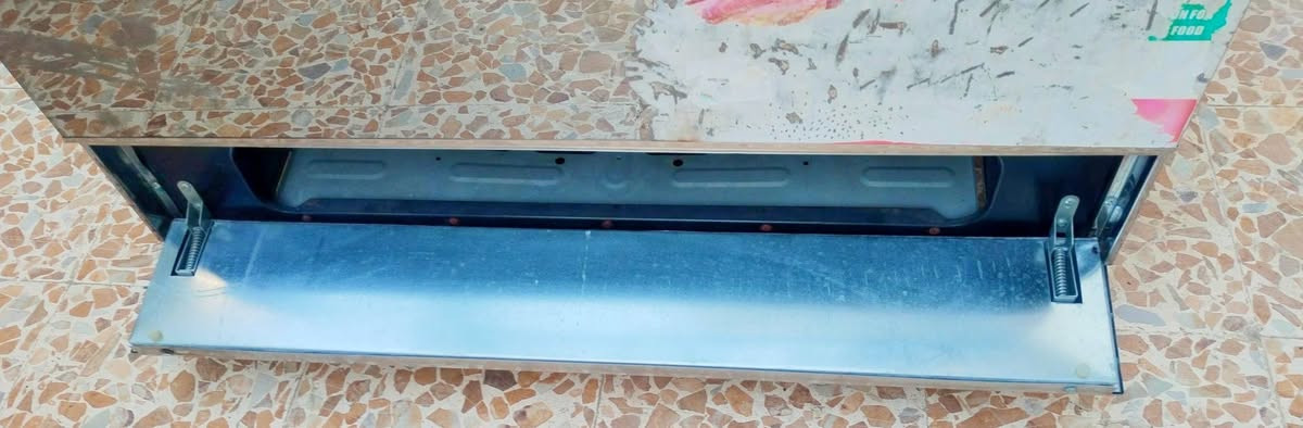 طباخ رويال مصري مستعمل نظام بوري فرن خطين يشتغل قياس 90* 60 شغال فرن كلوب مقدحه شوايه كلو شغال فرن غير مستعمل بعد شرط استعمال قليل جدا العنوان موصل جانب الأيمن رجم حديد للاستفسار
***********
***********
