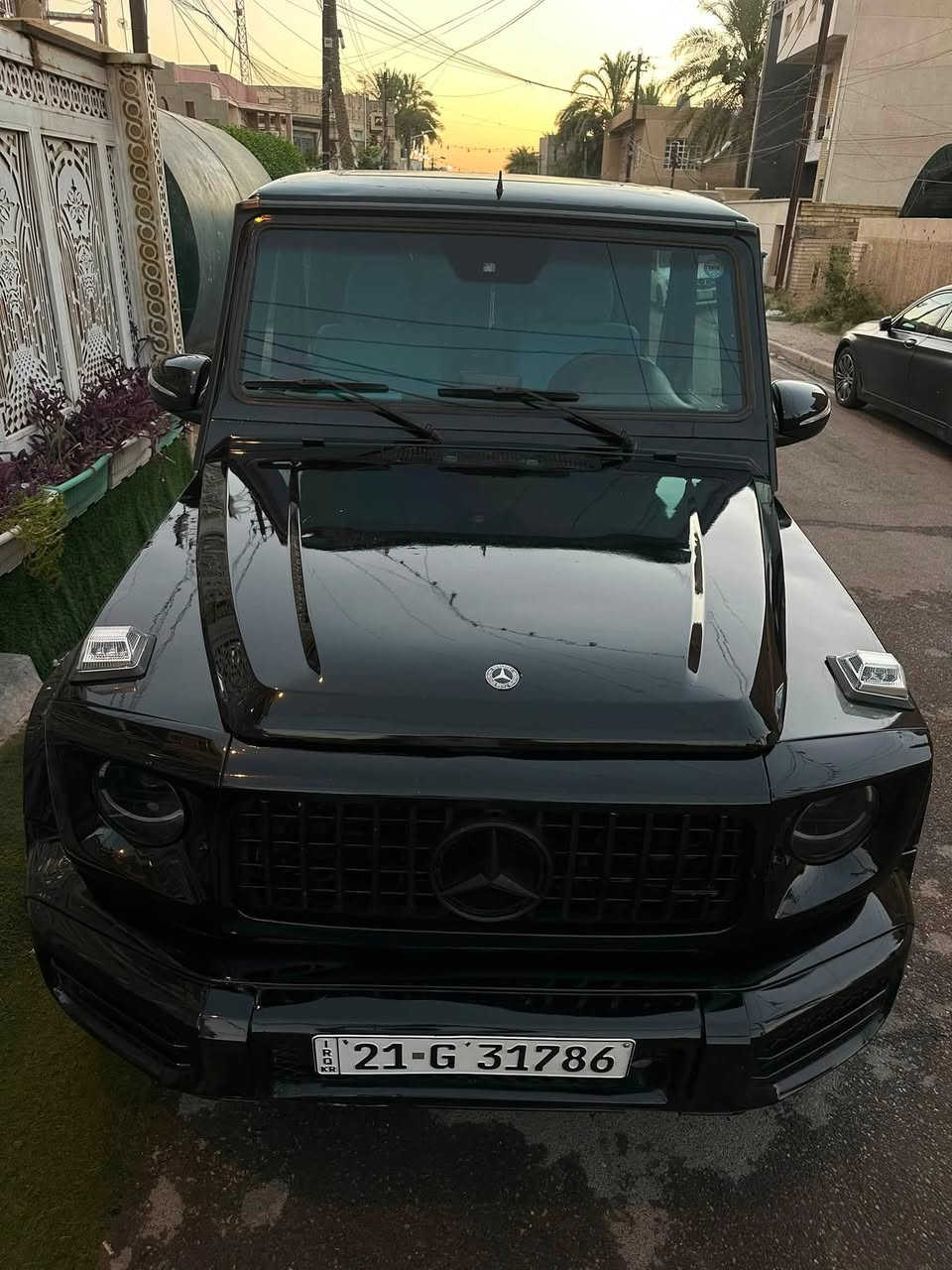 كواكم الله 
السعر جوة السوك وخسران بالسيارة شدة 
واول مرة تنعرض هاي السيارة 
جي كلاس g63AMG  2013 السيارة اصل 63 
سونارهة وياهة كير مكينة باتري تخم تاير السيارة جاهزة 
سعر السيارة (((((273))))))
مكانهة بغداد حي الجامعة حاليا بأربيل يومين وتجي لبغداد واذا نباعت هناك بالعافية عالياخذهة 
*********** 
سيف النعيمي
