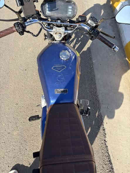 سلام عـلـيكـم.... دراجة سيفان للبيع موديل24 محرك 200 دراجة خير من الله ما ناقصه شي بس الشاشة مال دشبول محترگه تتصلح ب٢٠ الف والباقي مكفول كفاله عامة زوج تايرات جدد. دهن اخليله امزويل (غني عن التعريف) الصينية مالته موجودة. دراجة ما متعوبه عل ايدي
ب775وبيه مجال قليل مكاني صويرة 
***********
