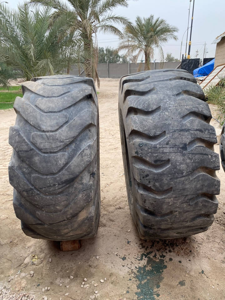 للبيع تايرات شفل قياس 23.5ع25 كربلاء ***********
