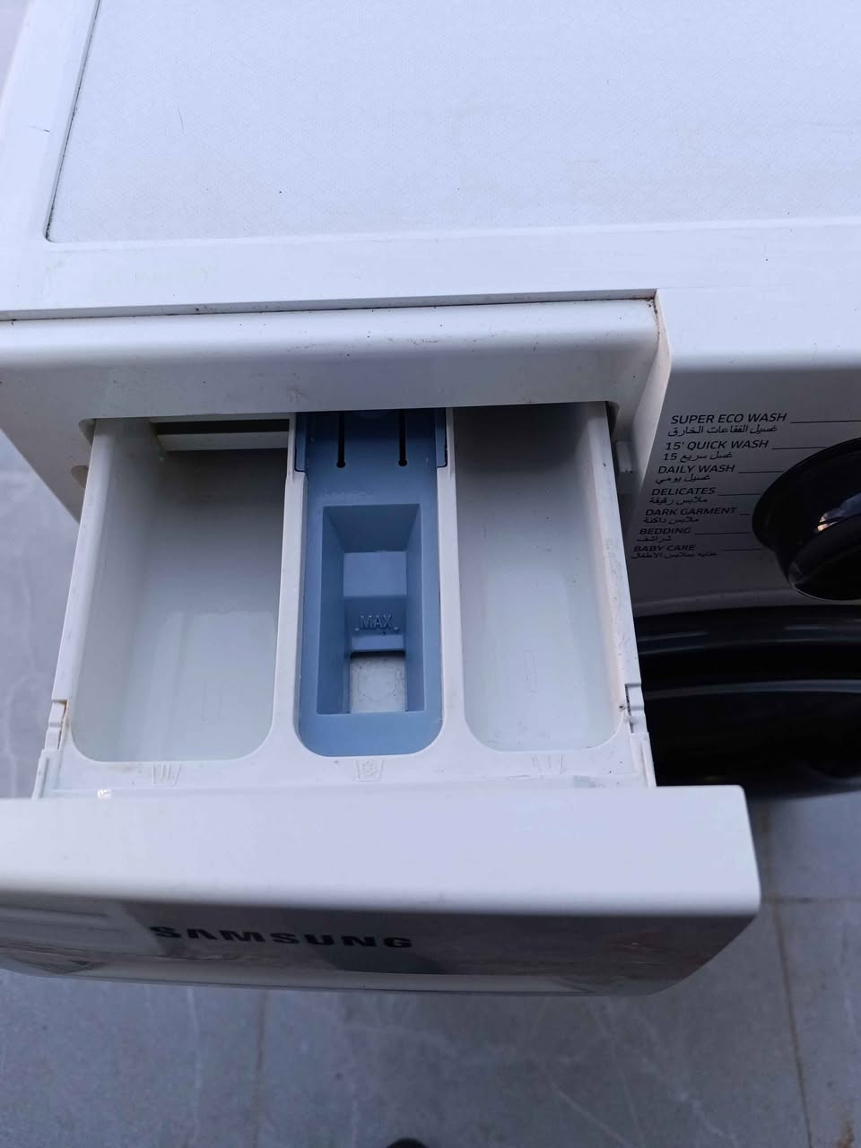 جلشۆری سامسۆنگی کۆری ئەسڵی ٨ کیلۆی تەواوە ، زۆر پاک و بێ عەیبە و کەم بە کارهاتوە وەک نوێ وایە ،۱٤۰۰ فەڕەیە کە جل جوان وشک ئەکاتەوە نرخی تەنها 180هەزارە و لە سلێمانیم *********** السليمانية, العراق
