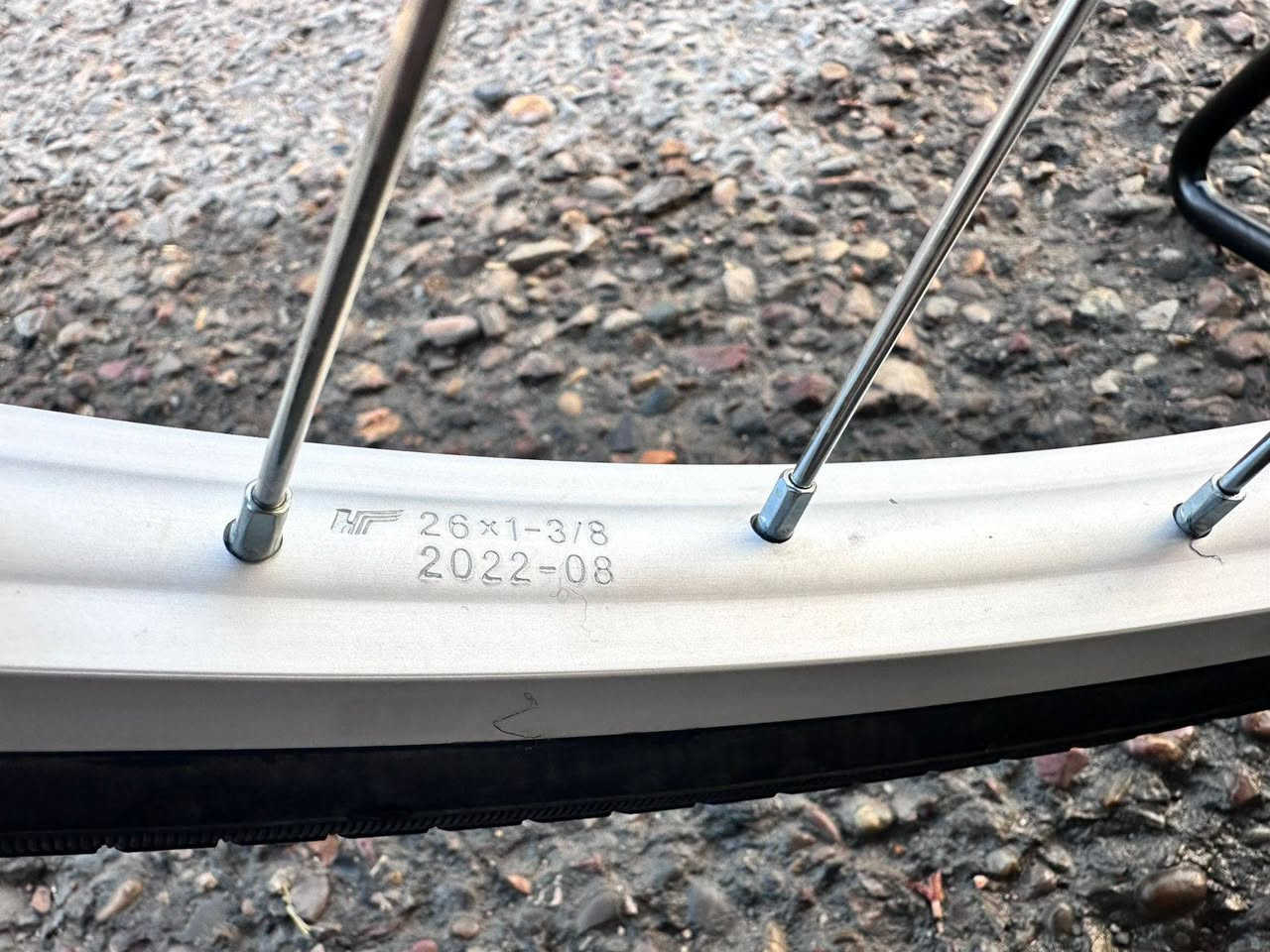 سلام عليكم ...... بايسكل BD باله اصلي بعده جديد مستخدم جديد سعر 125  وبي مجال مكاني بغداد زعفراتيه


**إذا كنت صاحب هذا الإعلان وتريد حذفه لأي سبب، رجاءا أرسل رسالة إلى الدعم الفني**