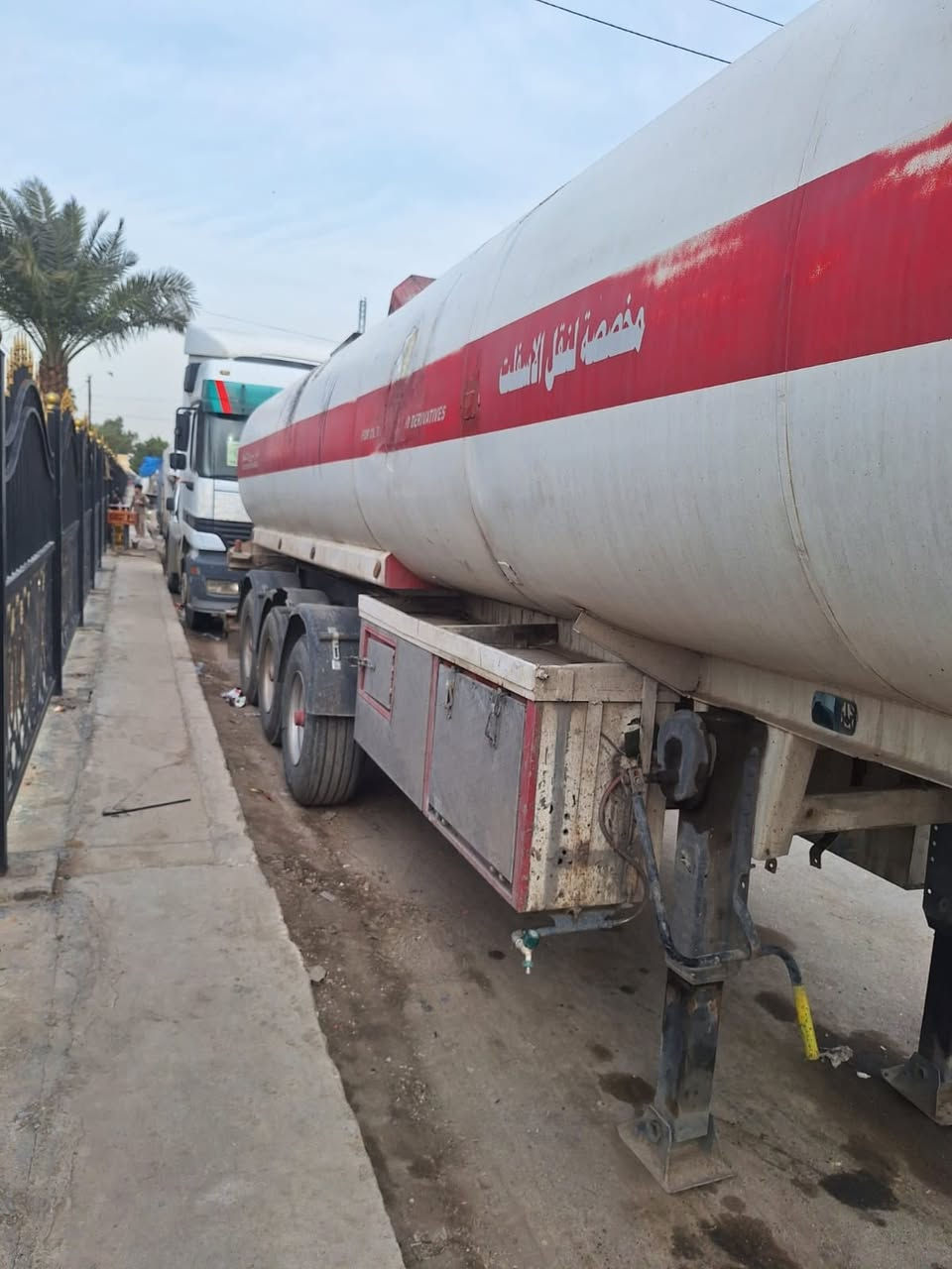 السلام عليكم تانكي تك تاير مجموعه بويلر  ياباني تانكي نضيف جاهز للشغل الرقم ***********
