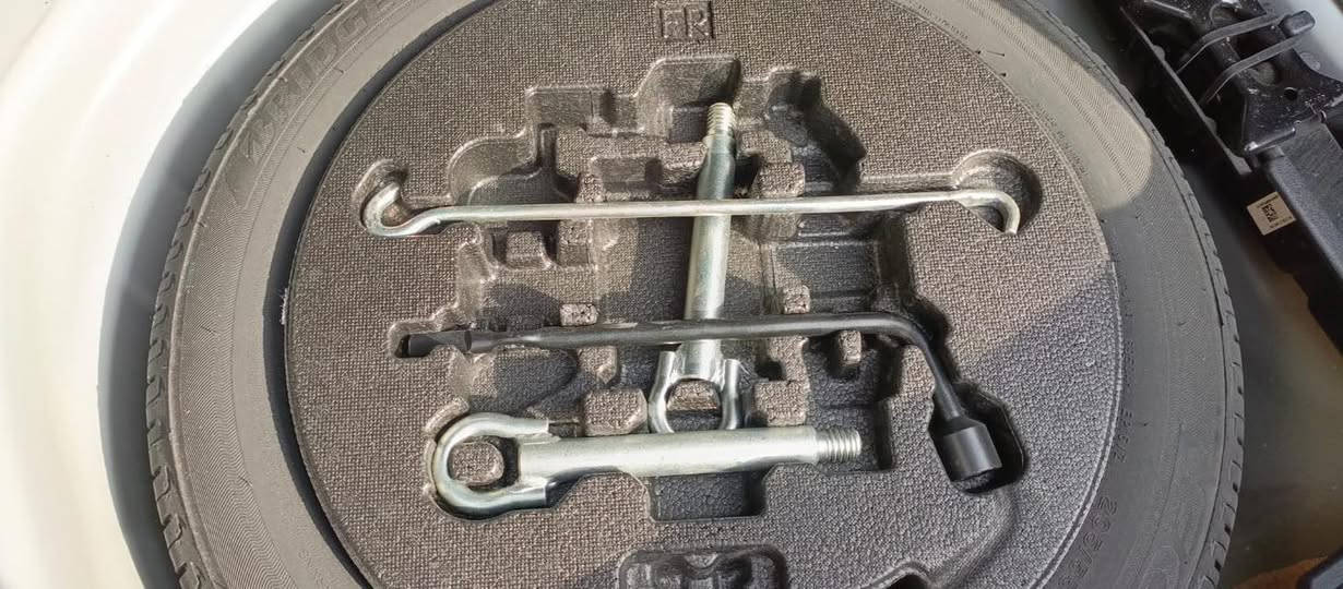 كورلا جيهان 2023
فقط رصعتين صغار كلش

تحويل ثاني يوم شمالية 

ماشي60 

السعر 180 بي مجال ***********
