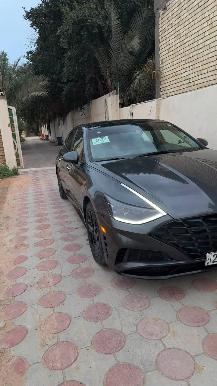 سوناتا ٢٣ فول sel plus
مكينه ٢٥٠٠ ماشيه ٢١ الف 
حادثها جانبي خفيف بدون ايرباك وبدون دواخل بجم كبس 
جاملغ تبديل وصبغ ب البابين بدون دواخل 
معوقين وكاله عامه سعر ١٦٠
***********
