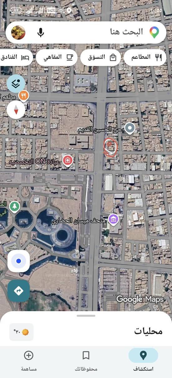 عقار تجاري مساحة 722متر ركن على الشارع العام موقع  تجاري  المنطقة تتميز بتجارة المواد الغذائة الجملة  وتجارة الاطارات الشارع العام مكان جدا راقي لاصحاب الاستثمار والمشاريع  يحتوي على بيت و مشتملين وعشرة محلات الموقع حي الحسين القديم شارع المتحف مقابل الجامع الكبير ومدينة الالعاب ***********
