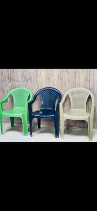كراسي للبيع وطلبلات للبيع مثل بل صوره العنوان بغداد مدينه الصدر 077451...