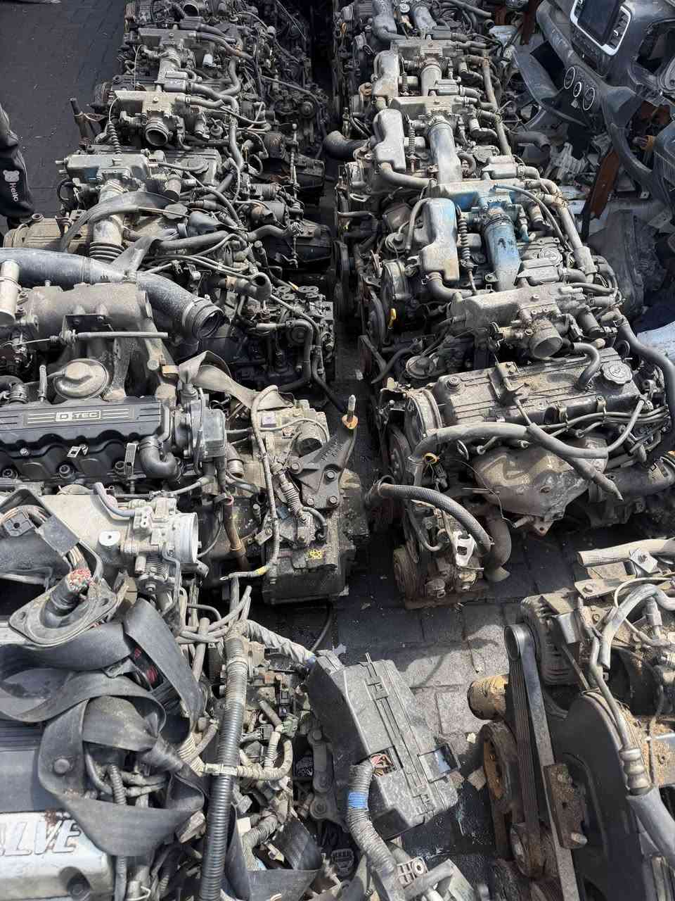 يوجد محركات كيا برايد كوري ينشد عالسايبا كله حاويه وعالضمان العنوان الطالبيه شركه حسام نبيع مفرد وجمله 
***********
***********
