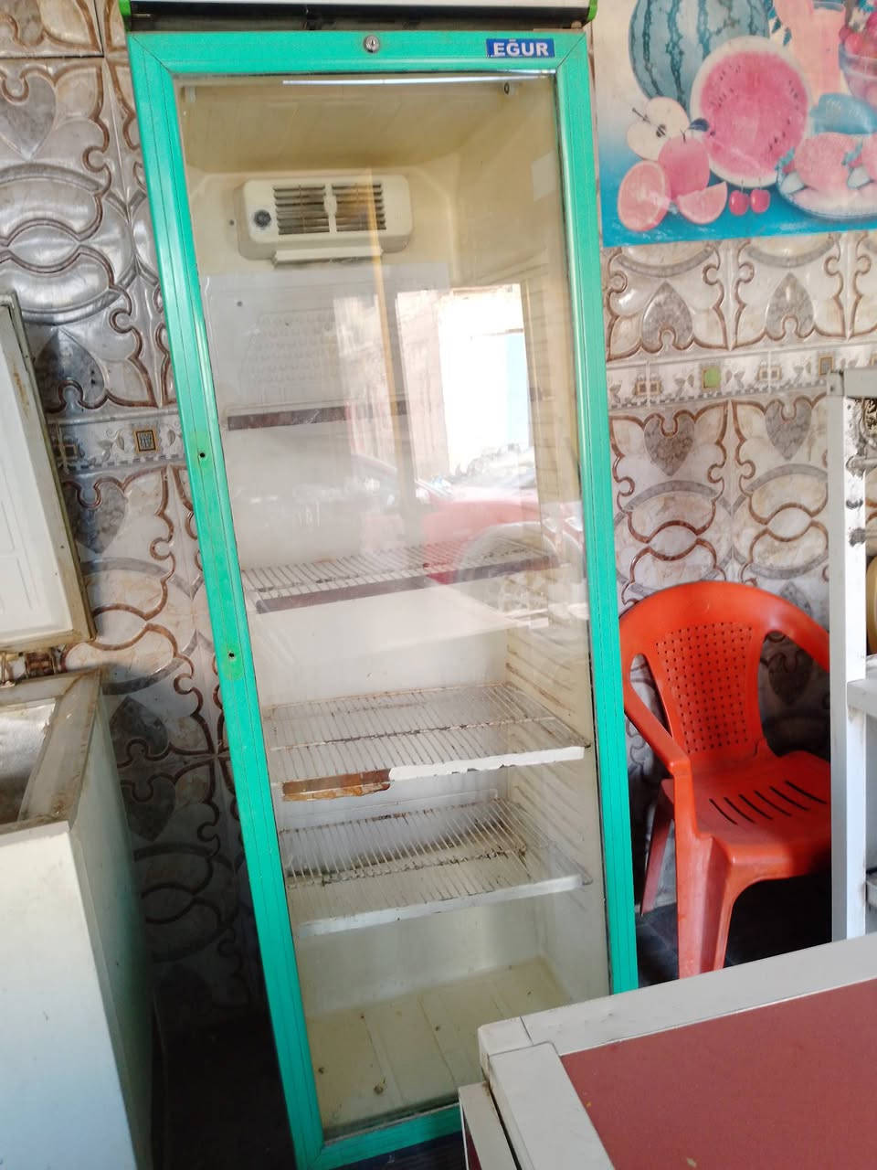 غراض كافتريه للبيع ***********
