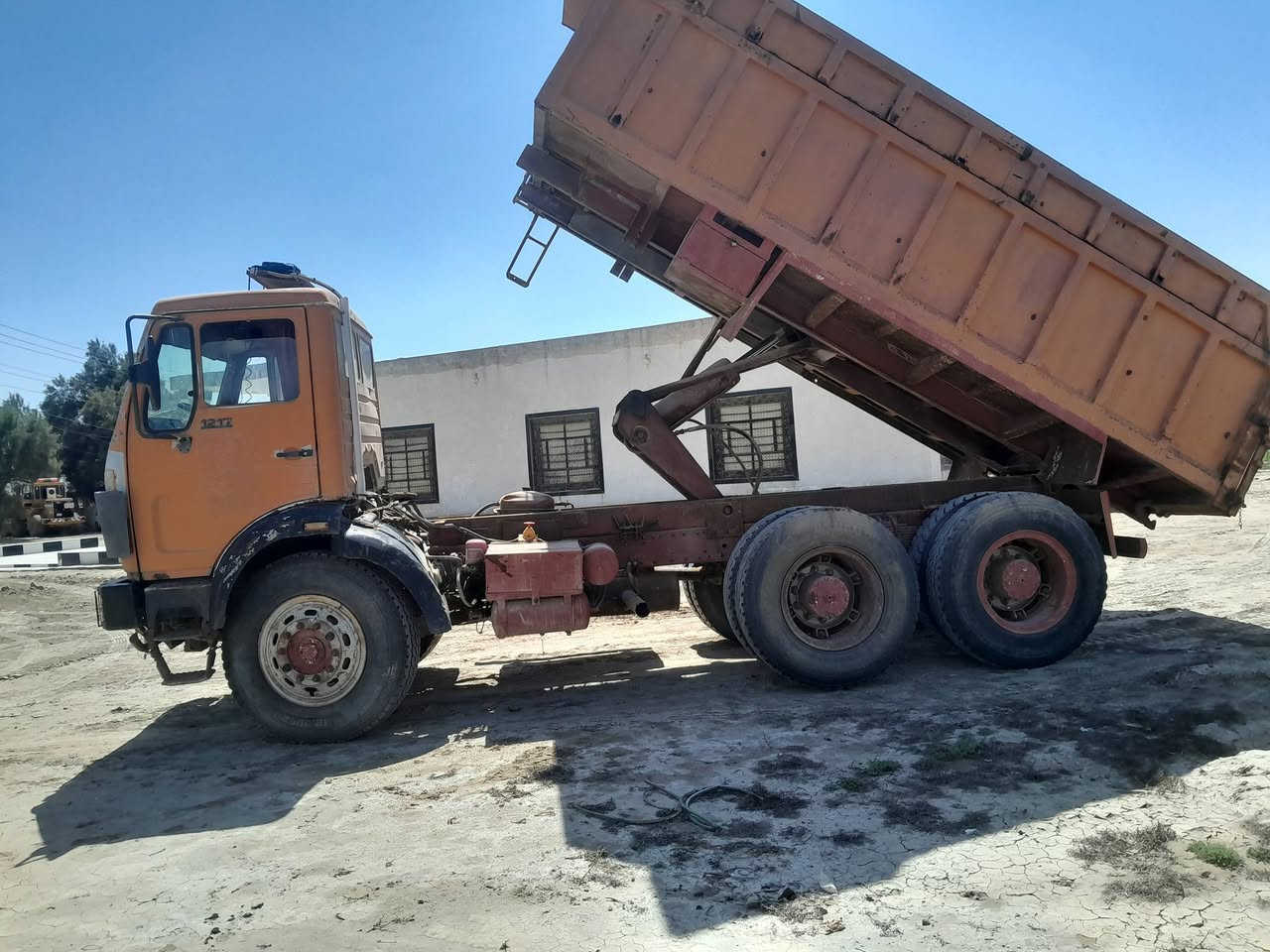 مان موديل ٨٩اللبيع  مكينه البي وكير ١١١  مجموعة نص جيئف شاصي مامكفول كهربائيات شقاله تبريد ثلج
سعر ١١٠  تصال ***********
