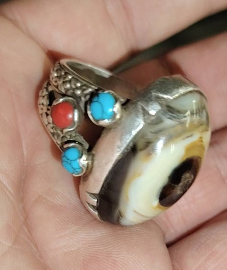 تحف ياقوت أفريقي زمرد كولمبي داودي صياغه ضخمه مطعمه فيروز وموجان ابيع شلع السعر خاص


**إذا كنت صاحب هذا الإعلان وتريد حذفه لأي سبب، رجاءا أرسل رسالة إلى الدعم الفني**