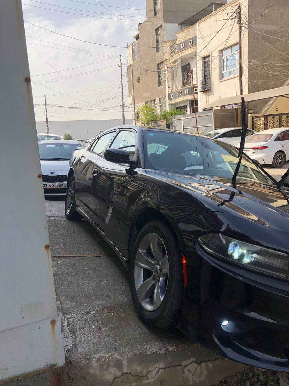 السلام عليكم 
دوج جارجر 2015  sxt
دعامية Rt
ماشية 85 الف ميل سيارة مابيهة نقص ان شاءالله 
 سيارة شخصية مو خط  
رقم جديد وسنوية جديدة وهزة جديدة  
السعر 15500$ وبيهة مجال 
للاتصال ***********
وات ساب *********** العصر متواجد الى اليل بغداد, العراق
