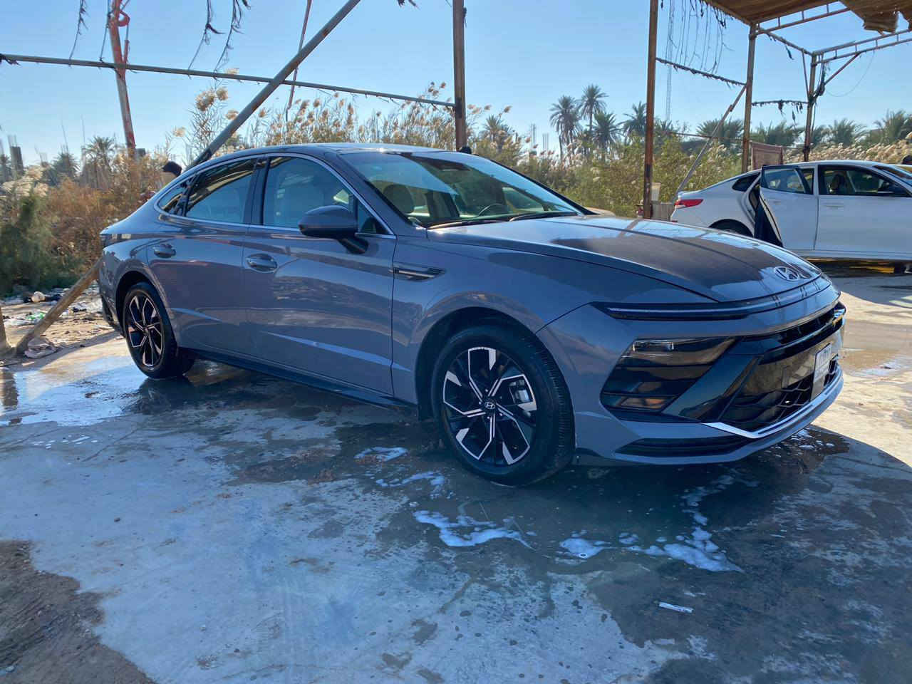 للمراوس فقط بجارجر من موديل ١٥ فما فوق 
مرقم شهداء مديل ٢٤ حادث جاملغ وبنيد 
***********
متواجد عالنت
