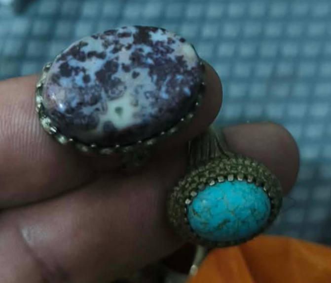 هاي مجموعة محابس واحجار  اللي يريدهن انطيه رقم راعيهن يتواصل وياه
اني مكلفه بالنشر مااعرف تفاصيلهن


**إذا كنت صاحب هذا الإعلان وتريد حذفه لأي سبب، رجاءا أرسل رسالة إلى الدعم الفني**