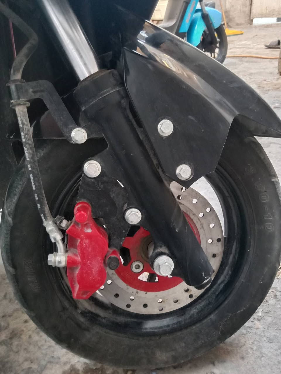 سلام عليكم دراجه شحن للبيع
دراجه نضيفه ما بيها كسر بالكفرات سرعتها 70
تمشيك40كيلومتر الشحنه الوحده بطارياتها مبدلات جديد
الدراجه بعدها جديده موديل 24 سعرها 450 عنواني مدينه الصدر


**إذا كنت صاحب هذا الإعلان وتريد حذفه لأي سبب، رجاءا أرسل رسالة إلى الدعم الفني**