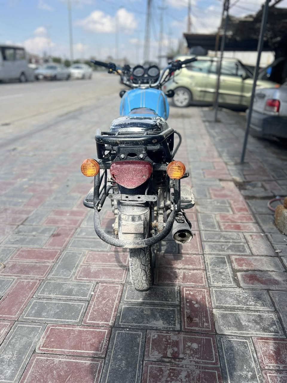 سلام عليكم ورحمه الله وبركاته دايوان نفخ للبيع رقم وسنويه بسمي كامله ولوحاتهه موجوده  دراجه حلوه ومشبههه حلو شلعه تخبل محرك ما بي أي صوت لا نضوح ولاً تنقيص ما مفتوحه كهربائيات شغاله سعرهه حلو ٢ و١٠٠ وبيهه مجال وسعارهن معروفه المرقم مكاني كربلاء حي الغدير رقمي للتواصل ***********
