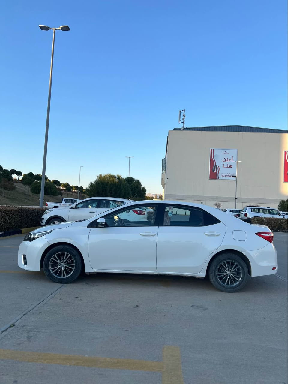 إسلام عليكم 
تۆیۆتا کۆرۆلا بۆفرۆشتن
مۆدیل 2015
مەکینە 16
سپی سەدەف
مواصفات خلیج
بێ بۆیاغ
سەنەوی بەناوی خۆمە
بۆ پەیوەندی 
***********
*********** السليمانية, العراق
