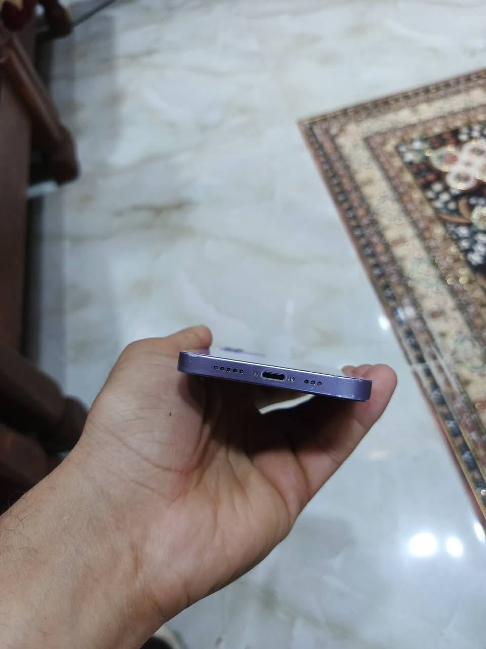 ايفون 12 مستبدل ضهر فقط فقط 64 بطاريه 77 شرط مايصرف ضمان للبيع ب 250 الف الدوره ابو دشير ***********
