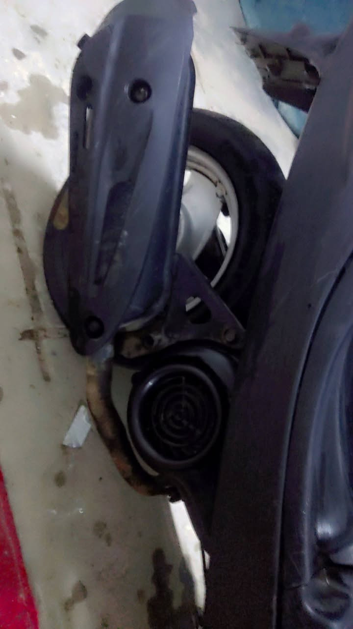 السلام وعليكم ورحمة الله وبركاته لبيع دراجه بيجي كهربايات كلهه شغاله بس باتري نقص كيجات شغاله ٢٥٠ وبيهه مجال بكاني بغداد الحسينيه مل راجديه ***********
