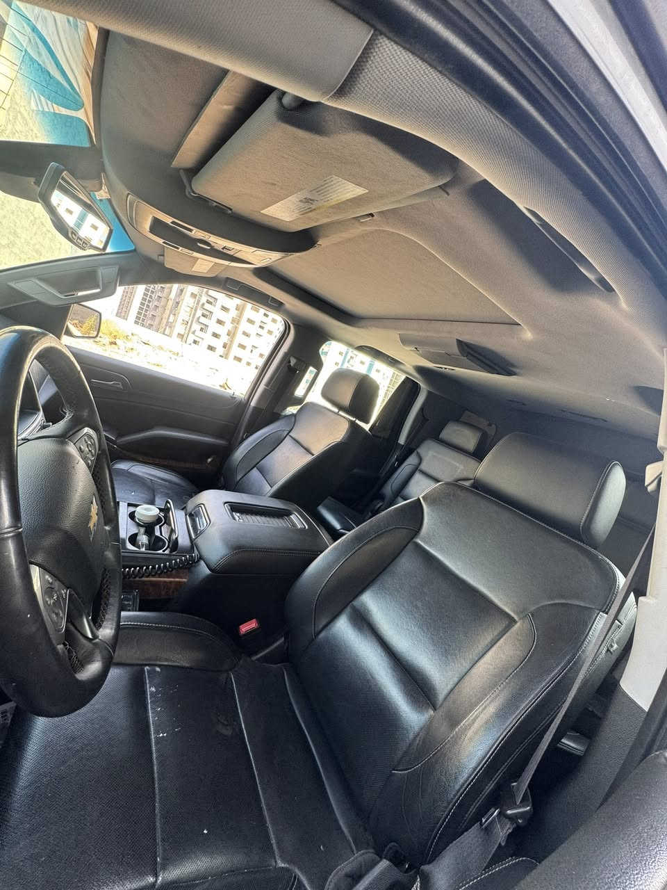 السلام عليكم ورحمة وبركاته
تاهو موديل 2017 فول ابرايمر 
دخول جديد كتاب ضباط 
فتحه بصمه تشغيل عن بعد 
كشنات تدفه تبريد 
كشنات كهربايه وخزن وهزاز 
شاشات ٢
ردارات امامي خلفي 
وبعد بيهه اهويه مواصفات 
الحادث خشم البنيد وجاملغ يسره مبدل 

مكاني بغداد  / السعر 320ورقه 

رقم الهاتف ***********
