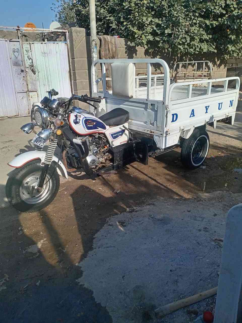 عمي وينهم لجنايه ستوته مديل ١٥ رقم وسنويه محرك ما مفتوح بدي مال ٢٢ ما مكصوص كفاله عامه توير تانكي جعمقه سكنات كله جديد          سعر مليونين و١٠٠ وبيهه مجال قليل لمو شراي لا ترسل        مكان ناصريه مركز          ***********
