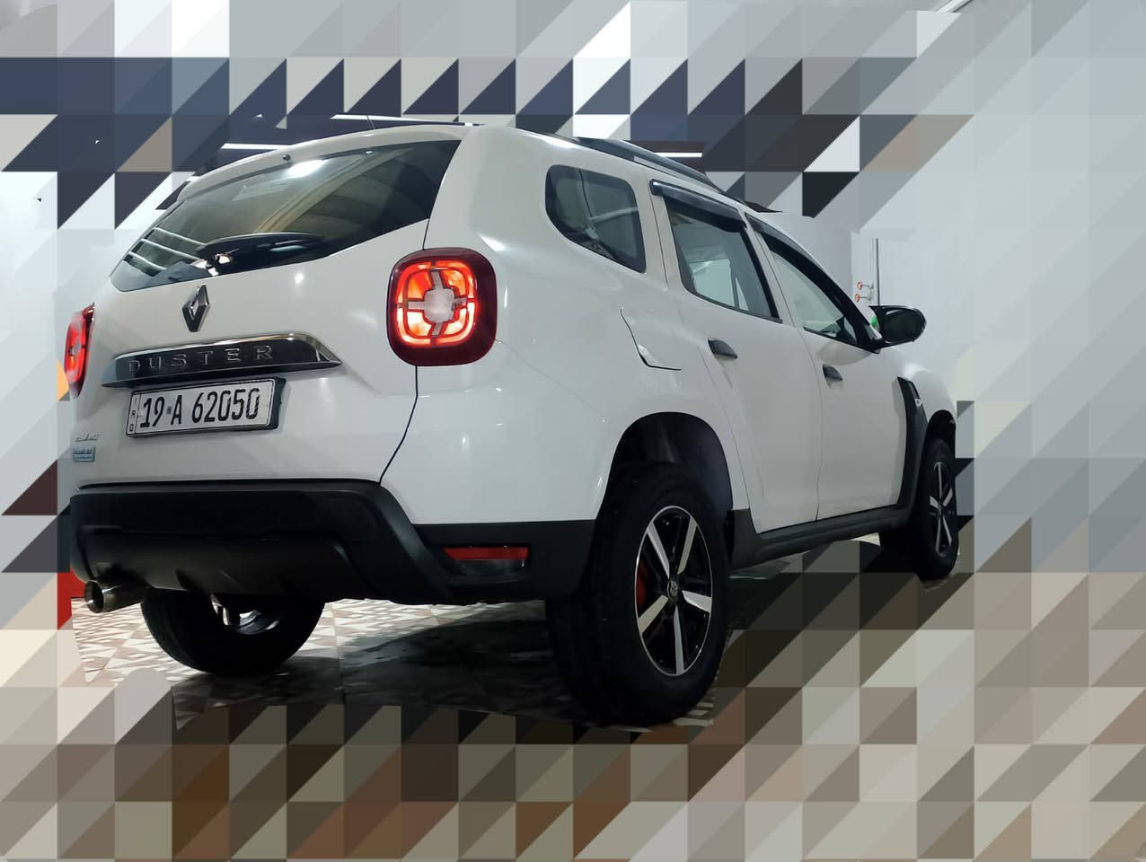 حياكم الله
رينو داستر  اللون ابيض 2019 مكفوله كفاله عامه 
رقم نكليزي جديد سنويه 2031  السياره جديده بمعنى الكلمه تخم تاير جديد ويل كب  تبريد  كلشي بيها على الوكاله
شاشه اندرويد كامره  مكانها ديوانيه السعر 108 بالعافيه الي ياخذها  حاليا شادلها سوبايا  جديد  ***********
