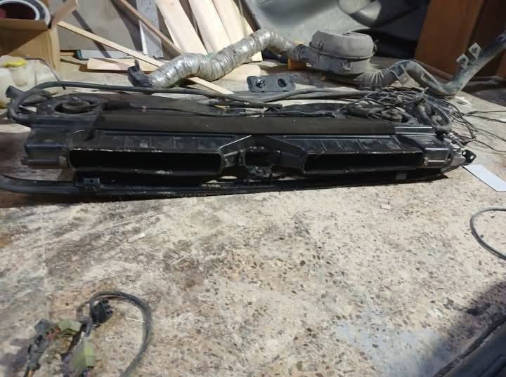 السلام عليكم غراض بريجو للبيع مكاني بغداد الشراي يخابر وبي خير ويدلل ***********
