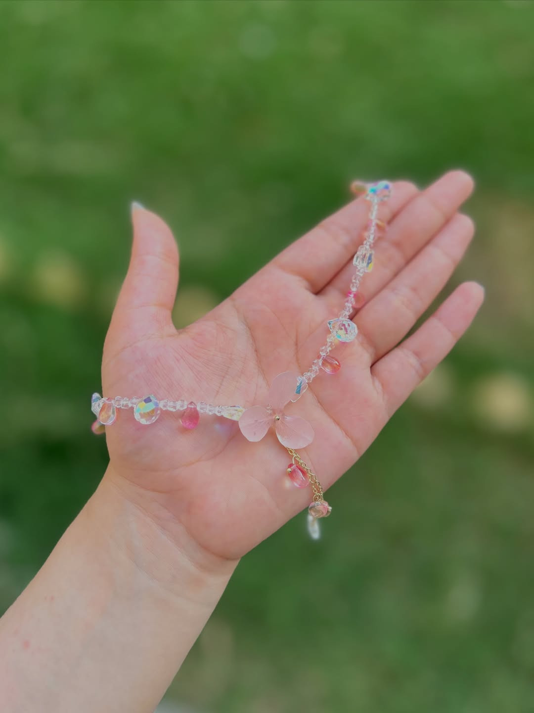 قلادة الورد المجفف بالريزن🥺🎀


**إذا كنت صاحب هذا الإعلان وتريد حذفه لأي سبب، رجاءا أرسل رسالة إلى الدعم الفني**