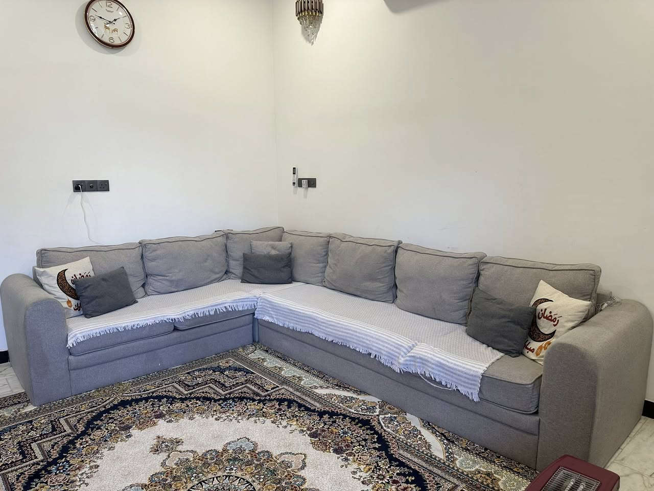 للبيع ديوان ب500 بس اني شايله الرجل مالته موجودات مكاني بغداد


**إذا كنت صاحب هذا الإعلان وتريد حذفه لأي سبب، رجاءا أرسل رسالة إلى الدعم الفني**