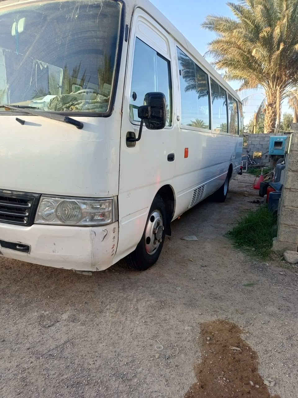 إعاده النشر بسبب الوعود الكاذبه
كوستر 2009للبيع گاز رقم أربيل انكليزي كير ومكينه لابخار ولاصرف  مكفولات السعر 200 وبيها مجال سله داخليه تخم تاير ***********
